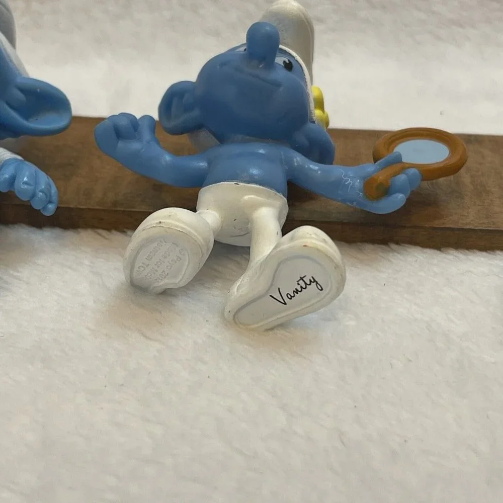 Lot of 4 Smurfs‎ Figures - McDonalds Happy Meal Kids Toys - 2011 & 2013 Peyo